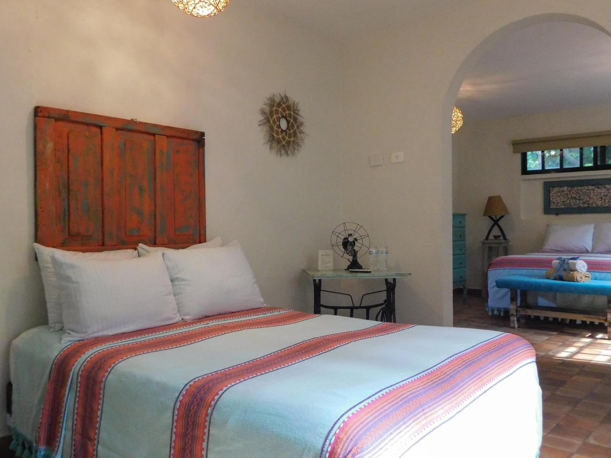 מרידה Hotel Boutique Casa Flor De Mayo מראה חיצוני תמונה